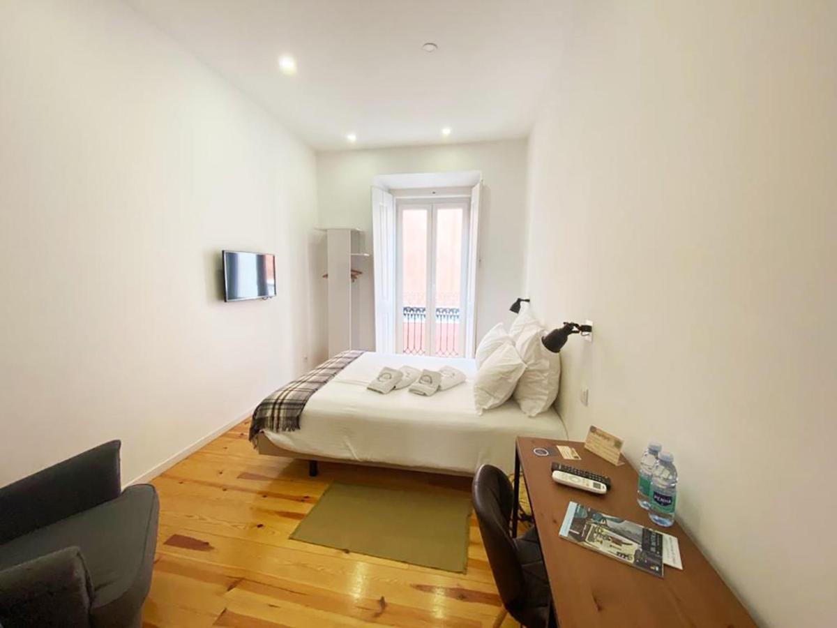 The Postcard Lisbon Bed and Breakfast Εξωτερικό φωτογραφία